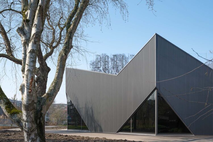 Baroeg - Exterieur - Stijn Poelstra